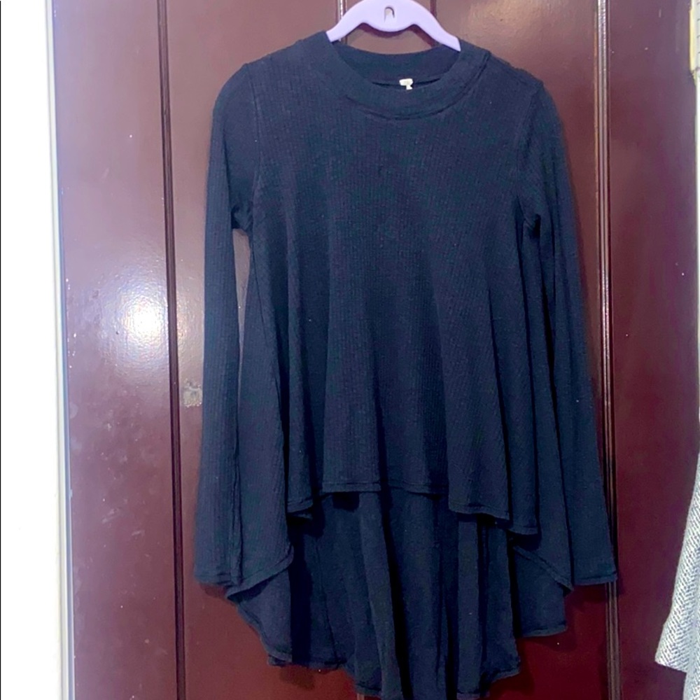 Lulu Lemon high-low sweater